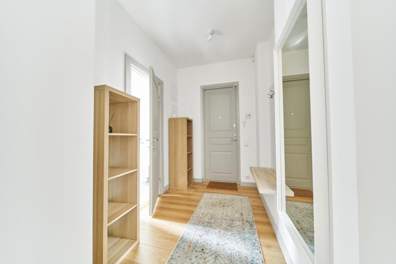 Modern Two-Bedroom Apartment, Vilnius City Centre Екстериор снимка