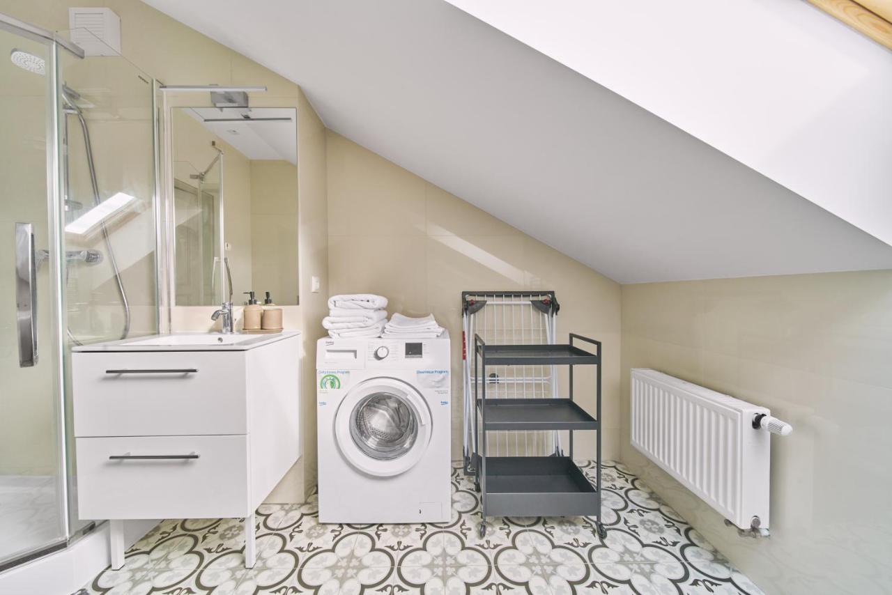 Modern Two-Bedroom Apartment, Vilnius City Centre Екстериор снимка